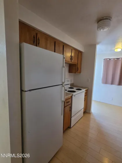 140 Aurora, Hawthorne, Nevada 89415, 4 Bedrooms Bedrooms, ,2 BathroomsBathrooms,Residential,Residential,Aurora,0,260009402