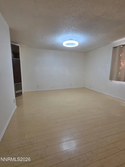 140 Aurora, Hawthorne, Nevada 89415, 4 Bedrooms Bedrooms, ,2 BathroomsBathrooms,Residential,Residential,Aurora,0,260009402