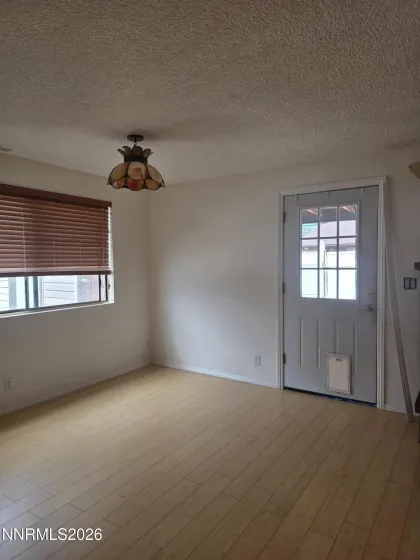 140 Aurora, Hawthorne, Nevada 89415, 4 Bedrooms Bedrooms, ,2 BathroomsBathrooms,Residential,Residential,Aurora,0,260009402