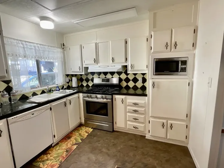 194 Daggett Drive, Reno, Nevada 89511, 2 Bedrooms Bedrooms, 12 Rooms Rooms,2 BathroomsBathrooms,Manufactured,Residential,Daggett,0,260009409