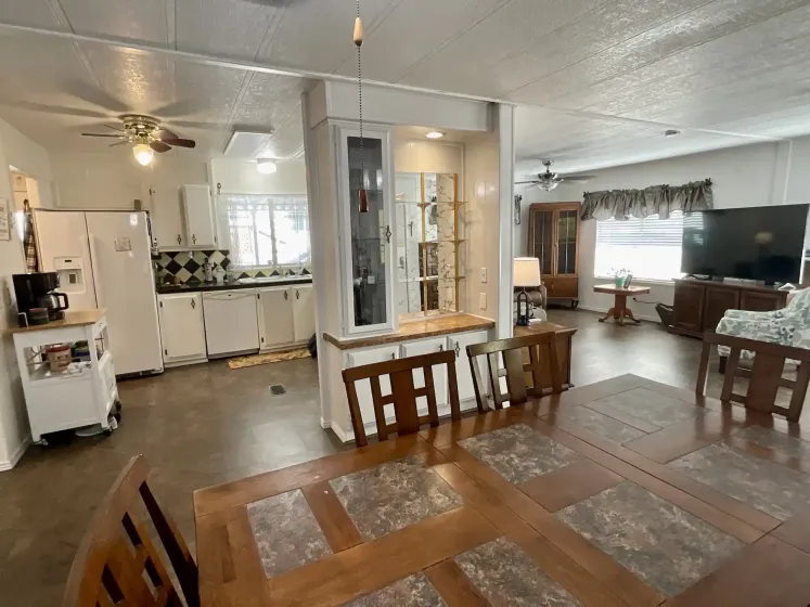194 Daggett Drive, Reno, Nevada 89511, 2 Bedrooms Bedrooms, 12 Rooms Rooms,2 BathroomsBathrooms,Manufactured,Residential,Daggett,0,260009409