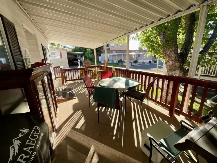 194 Daggett Drive, Reno, Nevada 89511, 2 Bedrooms Bedrooms, 12 Rooms Rooms,2 BathroomsBathrooms,Manufactured,Residential,Daggett,0,260009409