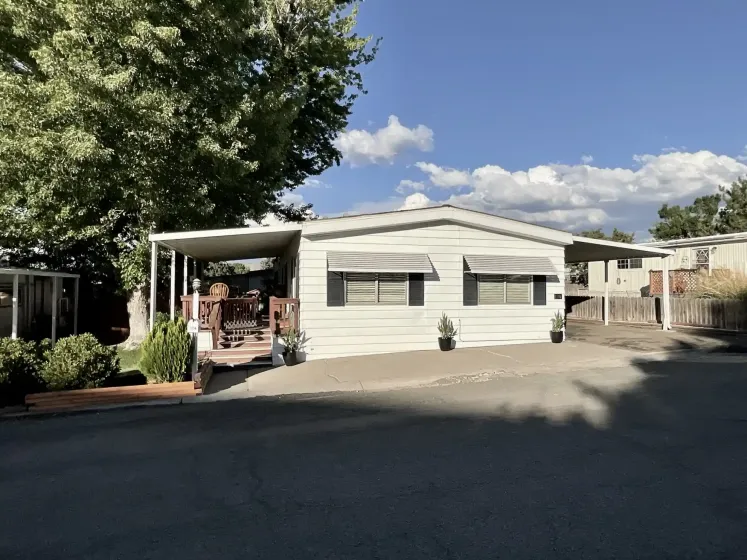 194 Daggett Drive, Reno, Nevada 89511, 2 Bedrooms Bedrooms, 12 Rooms Rooms,2 BathroomsBathrooms,Manufactured,Residential,Daggett,0,260009409