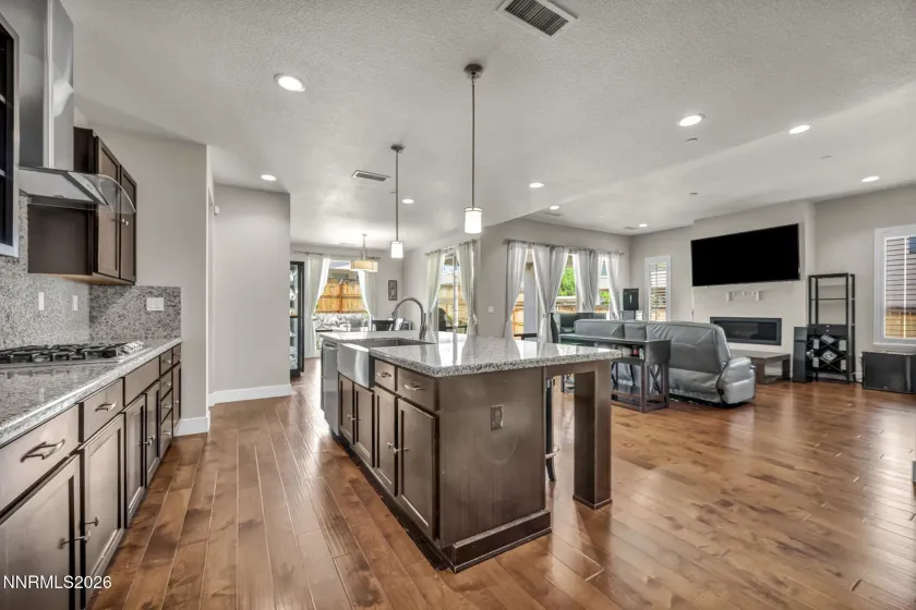 4747 Chromium, Sparks, Nevada 89436, 3 Bedrooms Bedrooms, ,3 BathroomsBathrooms,Residential,Residential,Chromium,0,260009411
