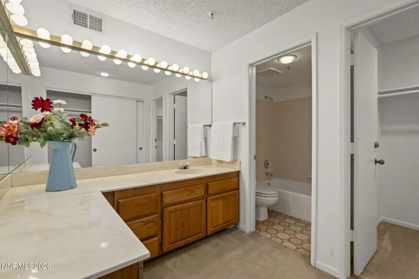 3095 Lakeside, Reno, Nevada 89509, 2 Bedrooms Bedrooms, ,2 BathroomsBathrooms,Residential,Residential,Lakeside,0,260009412