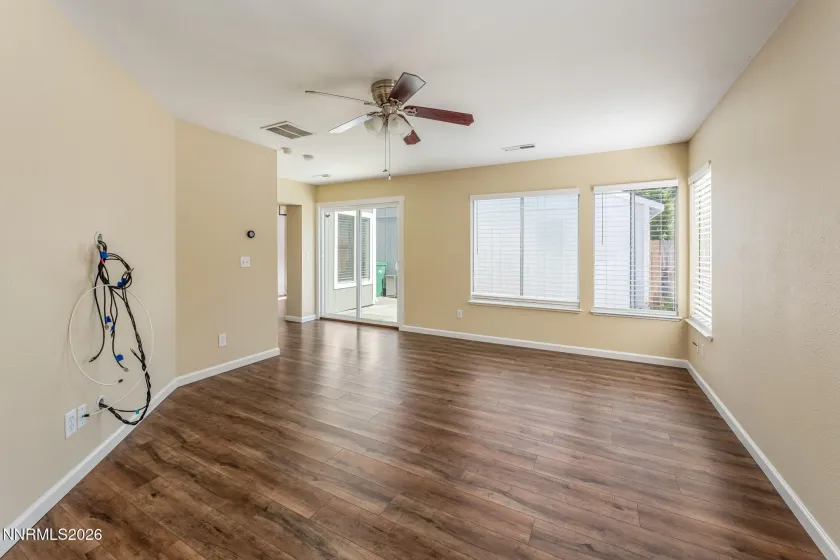 3268 Rose Vista, Reno, Nevada 89502, 3 Bedrooms Bedrooms, ,3 BathroomsBathrooms,Residential,Residential,Rose Vista,0,260009417