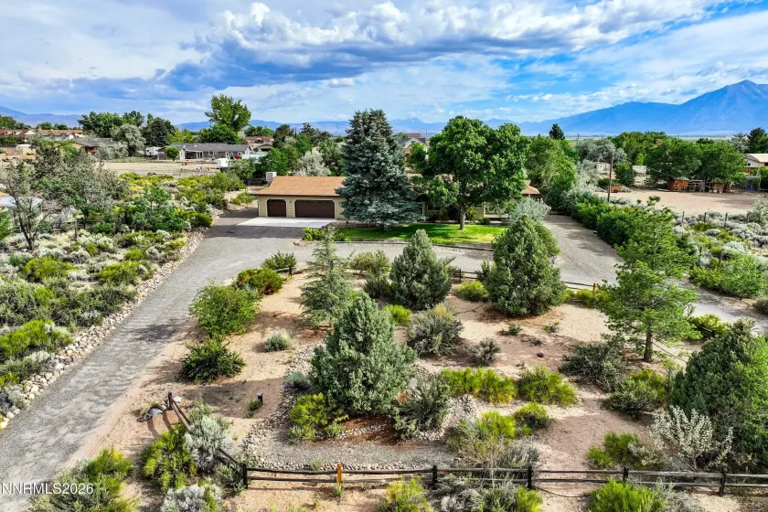 1565 Shirley, Minden, Nevada 89423, 4 Bedrooms Bedrooms, ,2 BathroomsBathrooms,Residential,Residential,Shirley,0,260009422