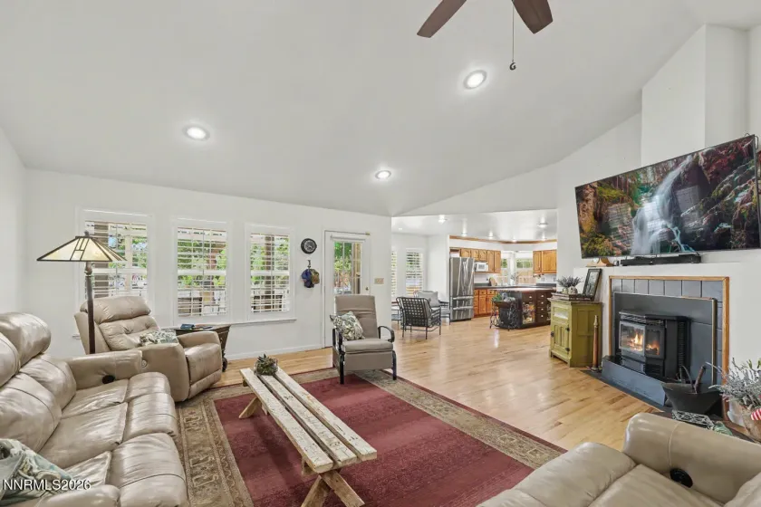 4635 Country River, Fallon, Nevada 89406, 3 Bedrooms Bedrooms, ,3 BathroomsBathrooms,Residential,Residential,Country River,0,260009424