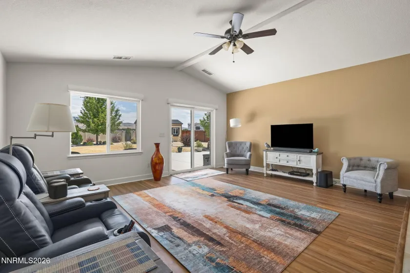 742 Mallard Crest, Sparks, Nevada 89441, 4 Bedrooms Bedrooms, ,2 BathroomsBathrooms,Residential,Residential,Mallard Crest,0,260009425