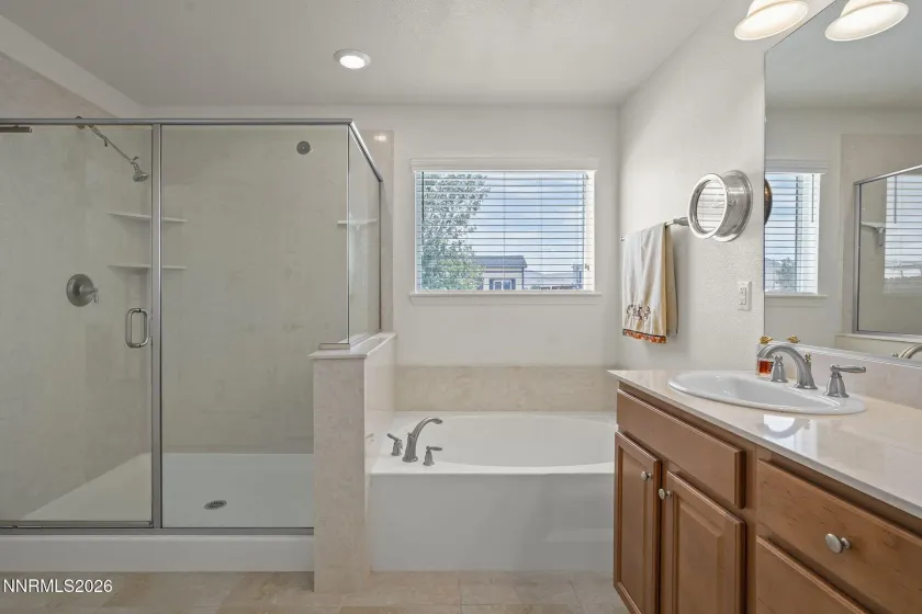 742 Mallard Crest, Sparks, Nevada 89441, 4 Bedrooms Bedrooms, ,2 BathroomsBathrooms,Residential,Residential,Mallard Crest,0,260009425