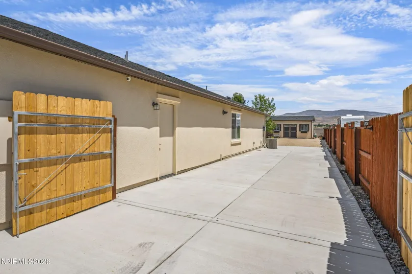 742 Mallard Crest, Sparks, Nevada 89441, 4 Bedrooms Bedrooms, ,2 BathroomsBathrooms,Residential,Residential,Mallard Crest,0,260009425