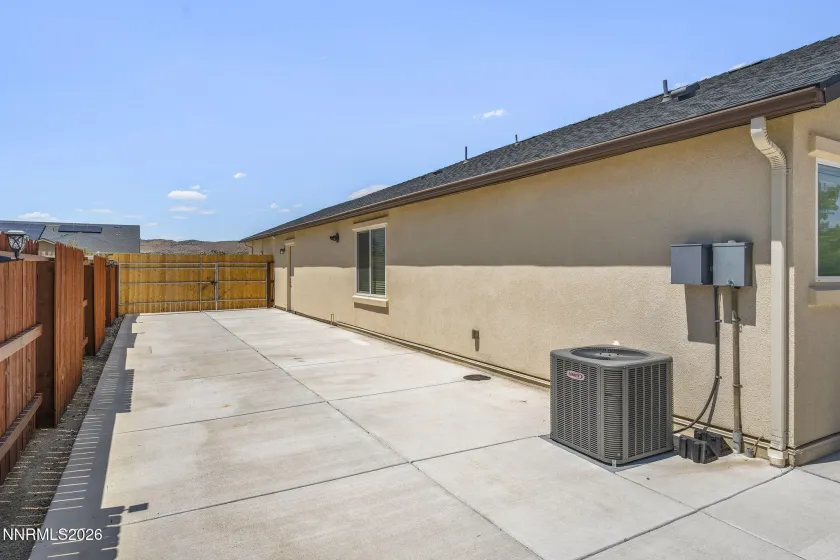 742 Mallard Crest, Sparks, Nevada 89441, 4 Bedrooms Bedrooms, ,2 BathroomsBathrooms,Residential,Residential,Mallard Crest,0,260009425