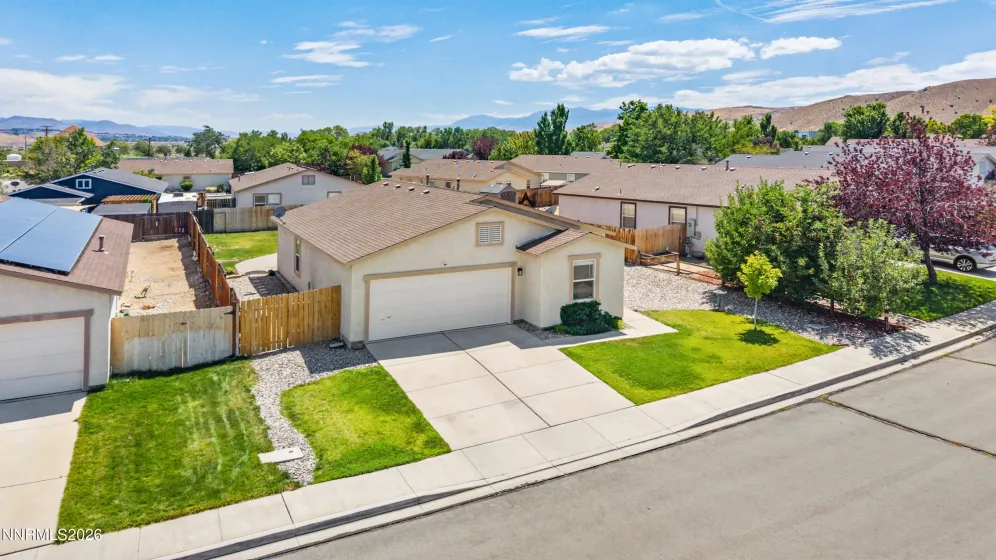 1277 Lullabrooke, Sparks, Nevada 89436, 3 Bedrooms Bedrooms, ,2 BathroomsBathrooms,Residential,Residential,Lullabrooke,0,260009428