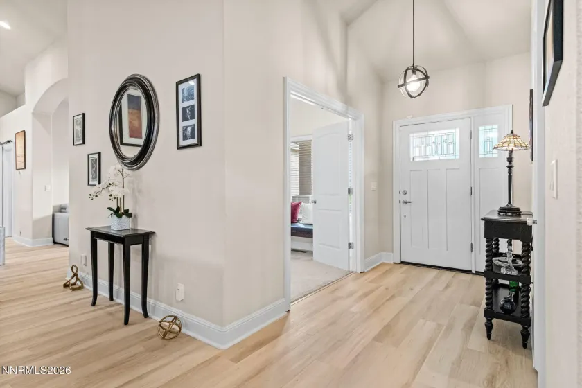 entry and office left