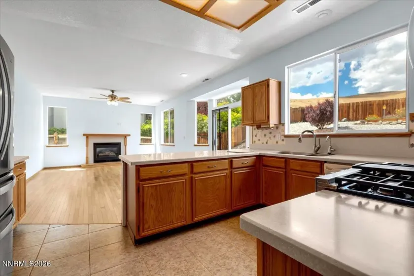 3947 Regal, Reno, Nevada 89503, 5 Bedrooms Bedrooms, ,3 BathroomsBathrooms,Residential,Residential,Regal,0,260009431