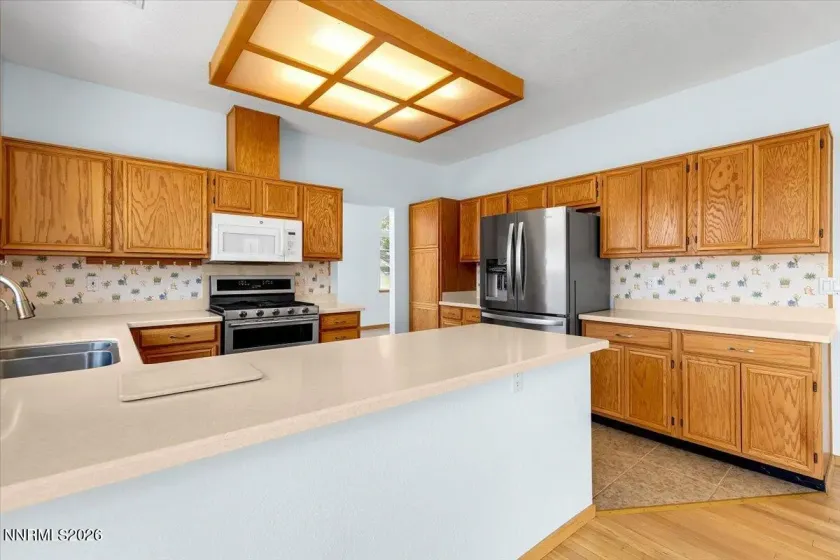 3947 Regal, Reno, Nevada 89503, 5 Bedrooms Bedrooms, ,3 BathroomsBathrooms,Residential,Residential,Regal,0,260009431