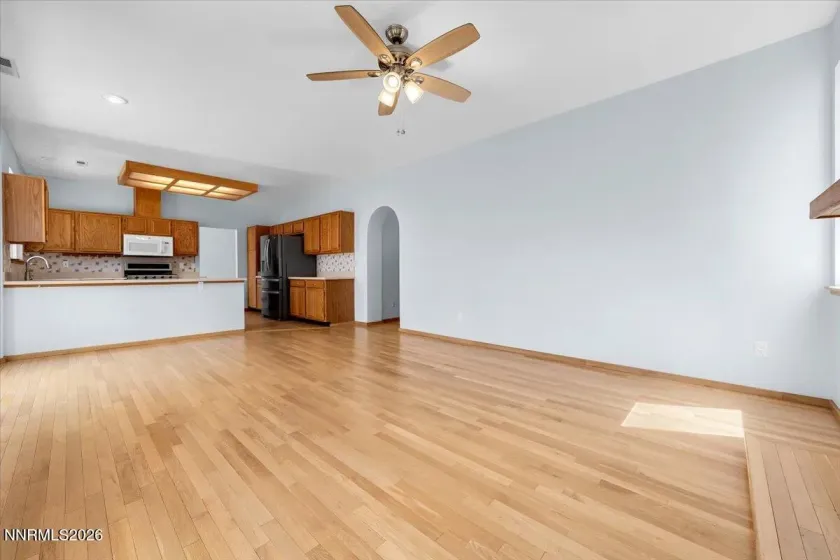 3947 Regal, Reno, Nevada 89503, 5 Bedrooms Bedrooms, ,3 BathroomsBathrooms,Residential,Residential,Regal,0,260009431