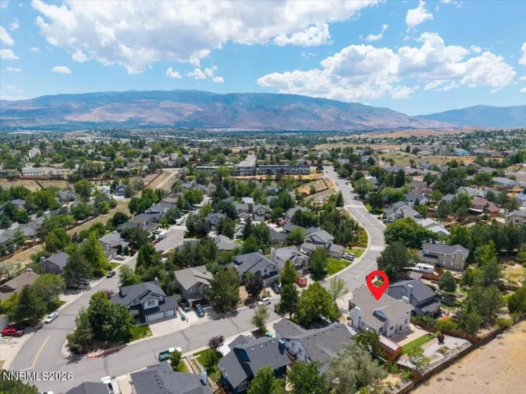 3947 Regal, Reno, Nevada 89503, 5 Bedrooms Bedrooms, ,3 BathroomsBathrooms,Residential,Residential,Regal,0,260009431
