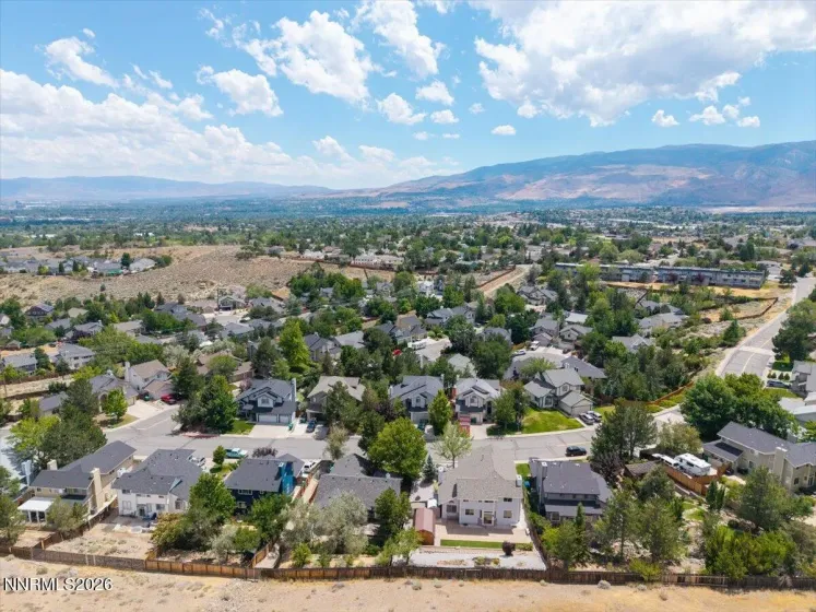 3947 Regal, Reno, Nevada 89503, 5 Bedrooms Bedrooms, ,3 BathroomsBathrooms,Residential,Residential,Regal,0,260009431