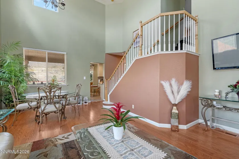 7233 Heatherwood, Reno, Nevada 89523, 3 Bedrooms Bedrooms, ,2 BathroomsBathrooms,Residential,Residential,Heatherwood,0,260009437