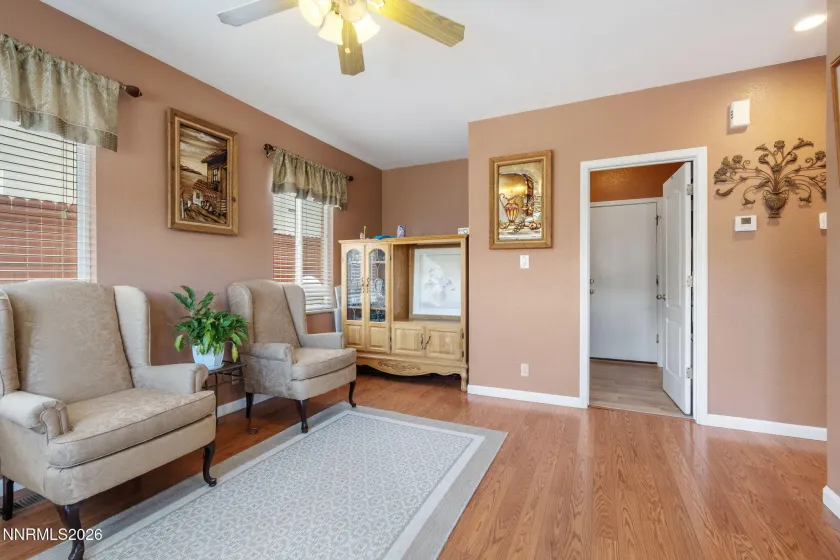 7233 Heatherwood, Reno, Nevada 89523, 3 Bedrooms Bedrooms, ,2 BathroomsBathrooms,Residential,Residential,Heatherwood,0,260009437