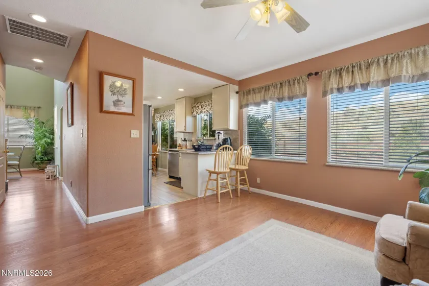 7233 Heatherwood, Reno, Nevada 89523, 3 Bedrooms Bedrooms, ,2 BathroomsBathrooms,Residential,Residential,Heatherwood,0,260009437