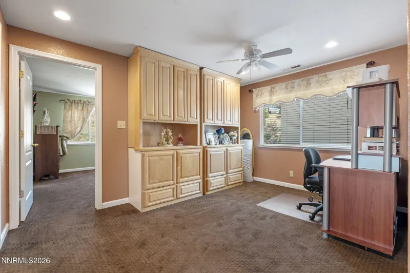 7233 Heatherwood, Reno, Nevada 89523, 3 Bedrooms Bedrooms, ,2 BathroomsBathrooms,Residential,Residential,Heatherwood,0,260009437
