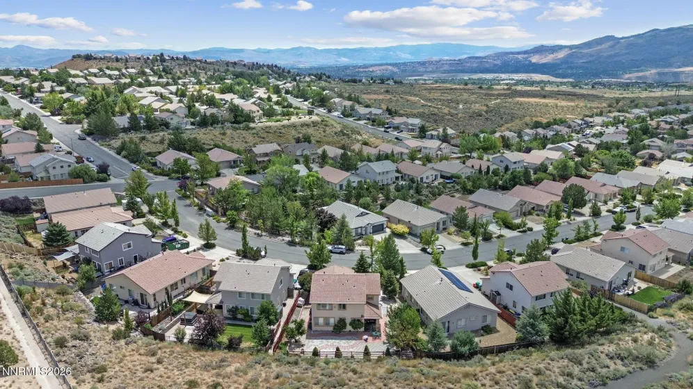7233 Heatherwood, Reno, Nevada 89523, 3 Bedrooms Bedrooms, ,2 BathroomsBathrooms,Residential,Residential,Heatherwood,0,260009437