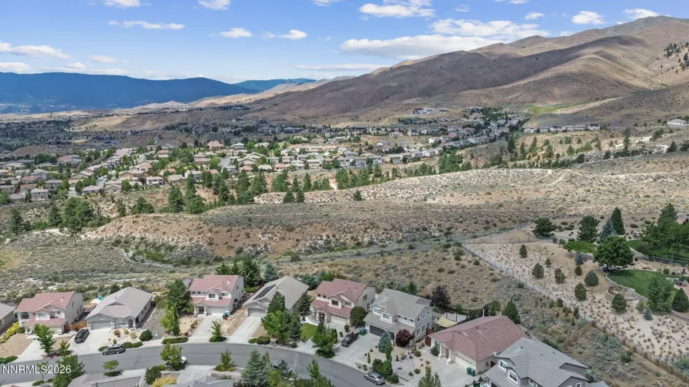 7233 Heatherwood, Reno, Nevada 89523, 3 Bedrooms Bedrooms, ,2 BathroomsBathrooms,Residential,Residential,Heatherwood,0,260009437