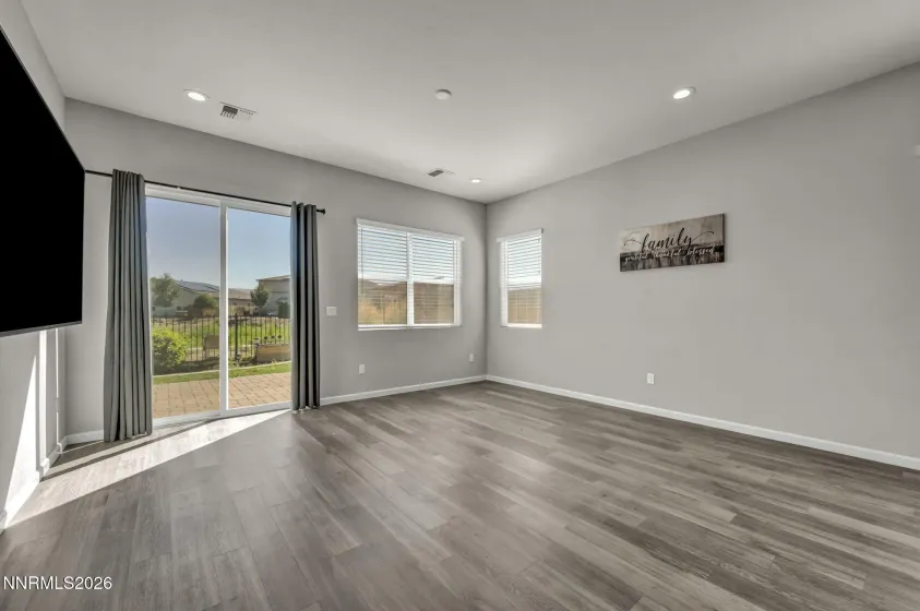7854 Hoback, Sparks, Nevada 89436, 3 Bedrooms Bedrooms, ,2 BathroomsBathrooms,Residential,Residential,Hoback,0,260009448