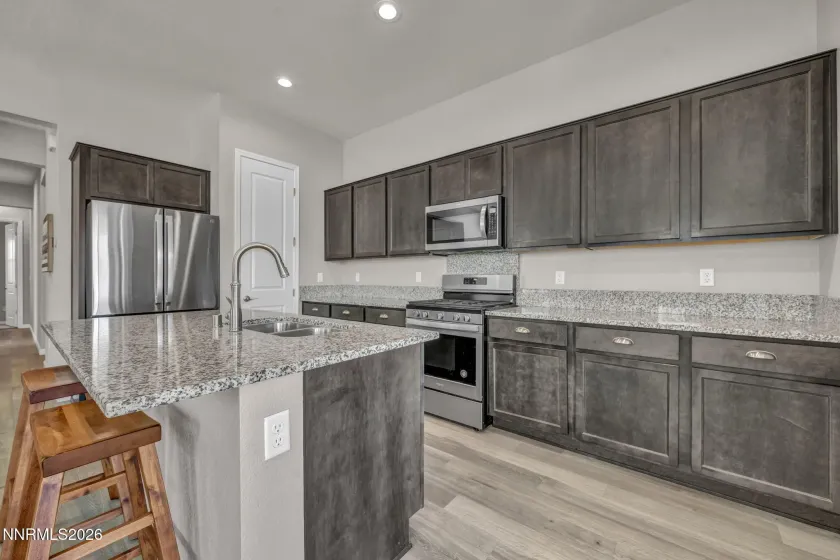 7854 Hoback, Sparks, Nevada 89436, 3 Bedrooms Bedrooms, ,2 BathroomsBathrooms,Residential,Residential,Hoback,0,260009448