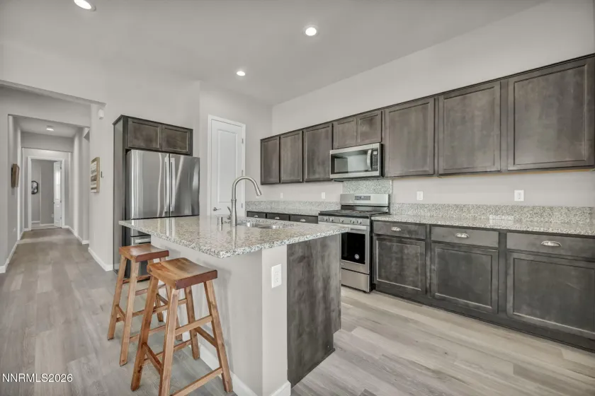 7854 Hoback, Sparks, Nevada 89436, 3 Bedrooms Bedrooms, ,2 BathroomsBathrooms,Residential,Residential,Hoback,0,260009448