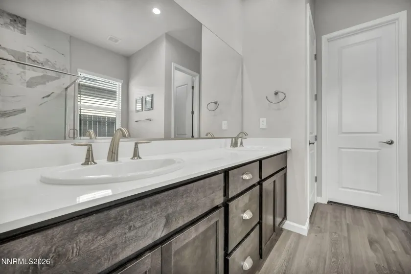 7854 Hoback, Sparks, Nevada 89436, 3 Bedrooms Bedrooms, ,2 BathroomsBathrooms,Residential,Residential,Hoback,0,260009448