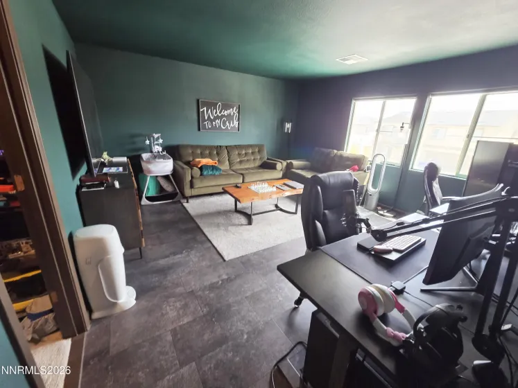 9025 Antelope Pass, Reno, Nevada 89506, 4 Bedrooms Bedrooms, ,3 BathroomsBathrooms,Residential,Residential,Antelope Pass,0,260009449