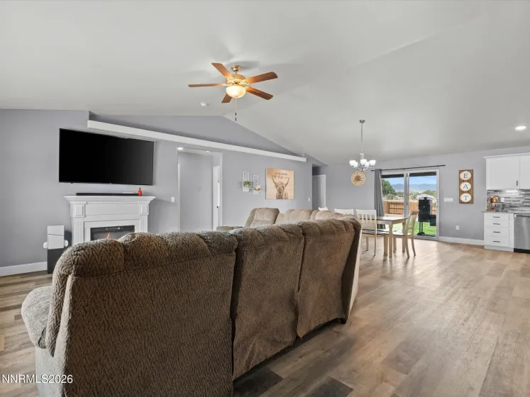 1342 Nevada Pacific, Fernley, Nevada 89408, 4 Bedrooms Bedrooms, ,2 BathroomsBathrooms,Residential,Residential,Nevada Pacific,0,260009463