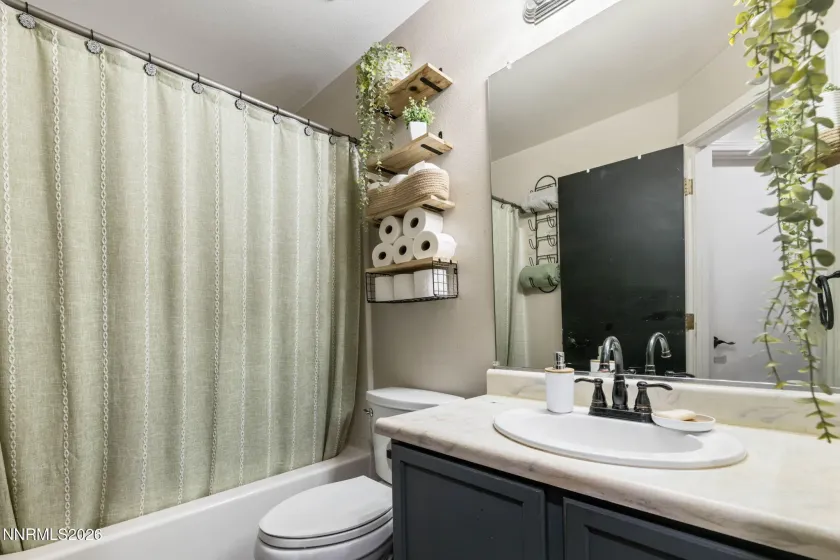 1341 Mountain Ash, Gardnerville, Nevada 89410, 3 Bedrooms Bedrooms, ,2 BathroomsBathrooms,Residential,Residential,Mountain Ash,0,260009467