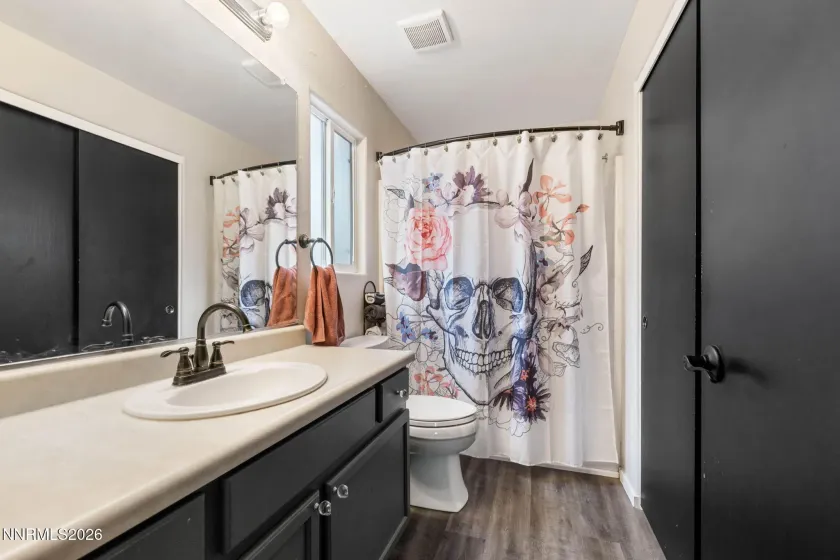 1341 Mountain Ash, Gardnerville, Nevada 89410, 3 Bedrooms Bedrooms, ,2 BathroomsBathrooms,Residential,Residential,Mountain Ash,0,260009467