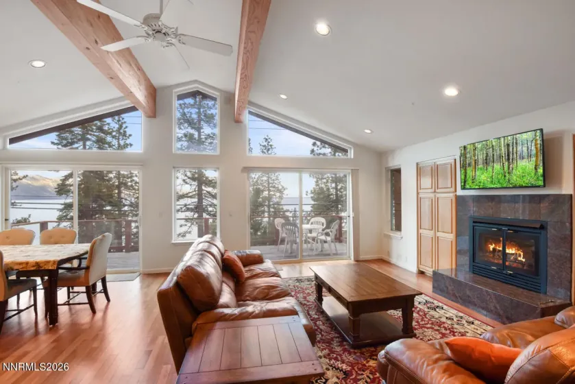 101 Red Cedar, Incline Village, Nevada 89451, 4 Bedrooms Bedrooms, ,4 BathroomsBathrooms,Residential,Residential,Red Cedar,0,260009472
