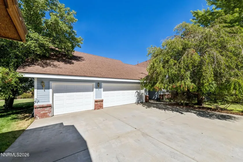 1049 Kimmerling, Gardnerville, Nevada 89460, 5 Bedrooms Bedrooms, ,6 BathroomsBathrooms,Residential,Residential,Kimmerling,0,260009473