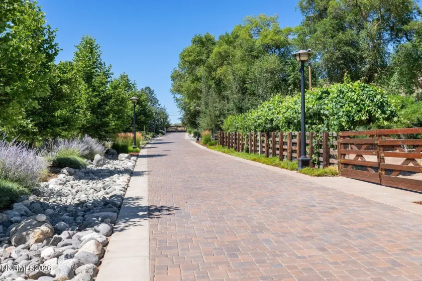 515 Rhodes, Reno, Nevada 89521, 7 Bedrooms Bedrooms, ,8 BathroomsBathrooms,Residential,Residential,Rhodes,0,260009474