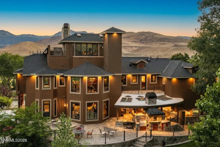 515 Rhodes, Reno, Nevada 89521, 7 Bedrooms Bedrooms, ,8 BathroomsBathrooms,Residential,Residential,Rhodes,0,260009474