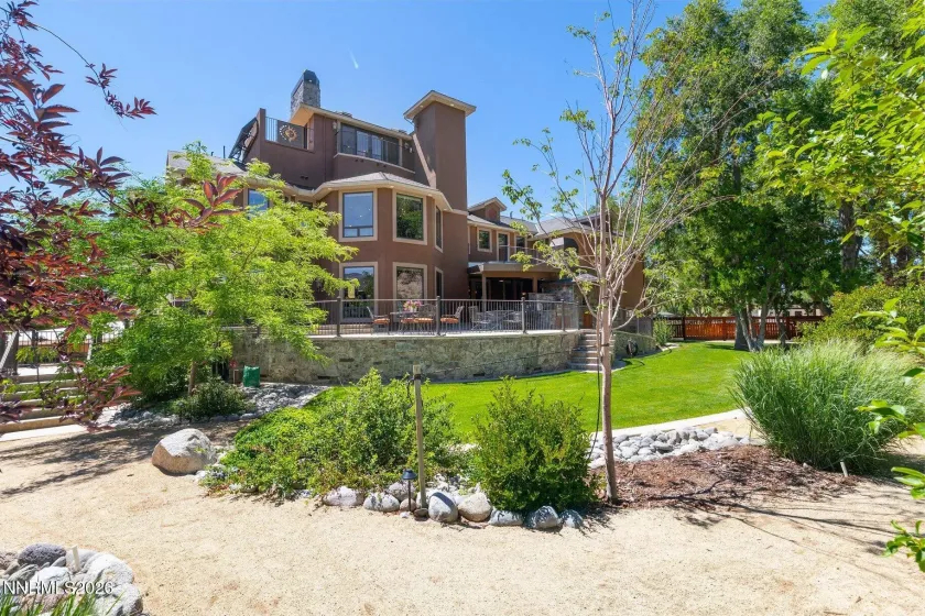 515 Rhodes, Reno, Nevada 89521, 7 Bedrooms Bedrooms, ,8 BathroomsBathrooms,Residential,Residential,Rhodes,0,260009474