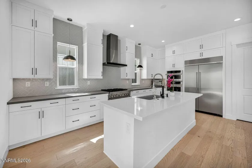 5445 Side Saddle, Reno, Nevada 89511, 5 Bedrooms Bedrooms, ,6 BathroomsBathrooms,Residential Lease,Manufactured,Side Saddle,0,260009478