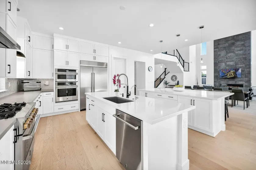 5445 Side Saddle, Reno, Nevada 89511, 5 Bedrooms Bedrooms, ,6 BathroomsBathrooms,Residential Lease,Manufactured,Side Saddle,0,260009478