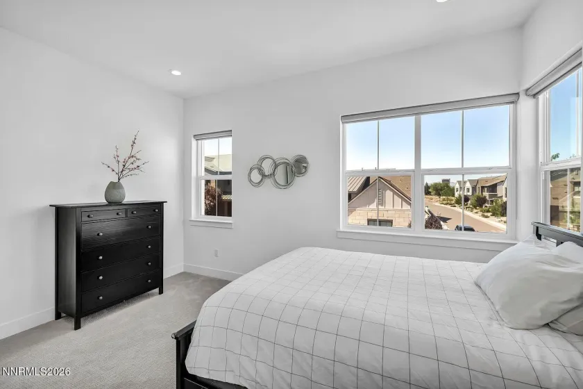 5445 Side Saddle, Reno, Nevada 89511, 5 Bedrooms Bedrooms, ,6 BathroomsBathrooms,Residential Lease,Manufactured,Side Saddle,0,260009478