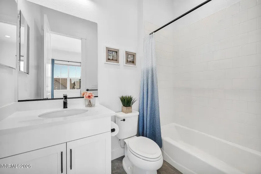 5445 Side Saddle, Reno, Nevada 89511, 5 Bedrooms Bedrooms, ,6 BathroomsBathrooms,Residential Lease,Manufactured,Side Saddle,0,260009478