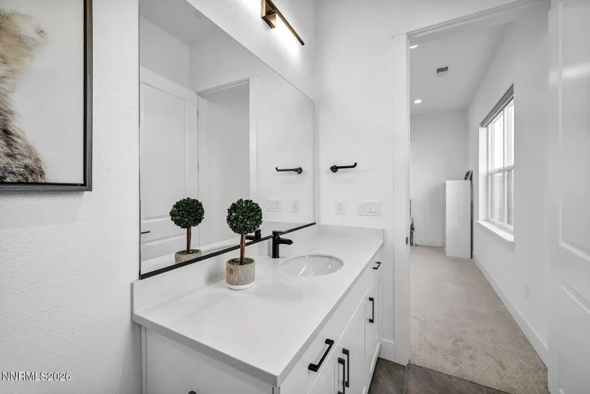 5445 Side Saddle, Reno, Nevada 89511, 5 Bedrooms Bedrooms, ,6 BathroomsBathrooms,Residential Lease,Manufactured,Side Saddle,0,260009478