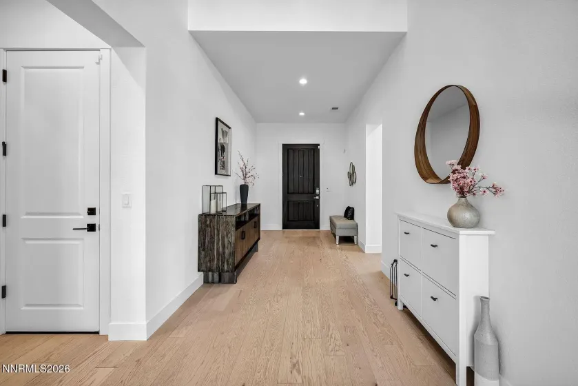 5445 Side Saddle, Reno, Nevada 89511, 5 Bedrooms Bedrooms, ,6 BathroomsBathrooms,Residential Lease,Manufactured,Side Saddle,0,260009478
