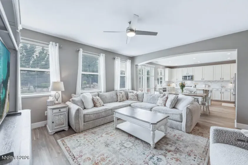 320 Sondrio, Reno, Nevada 89521, 4 Bedrooms Bedrooms, ,3 BathroomsBathrooms,Residential,Residential,Sondrio,0,260009480