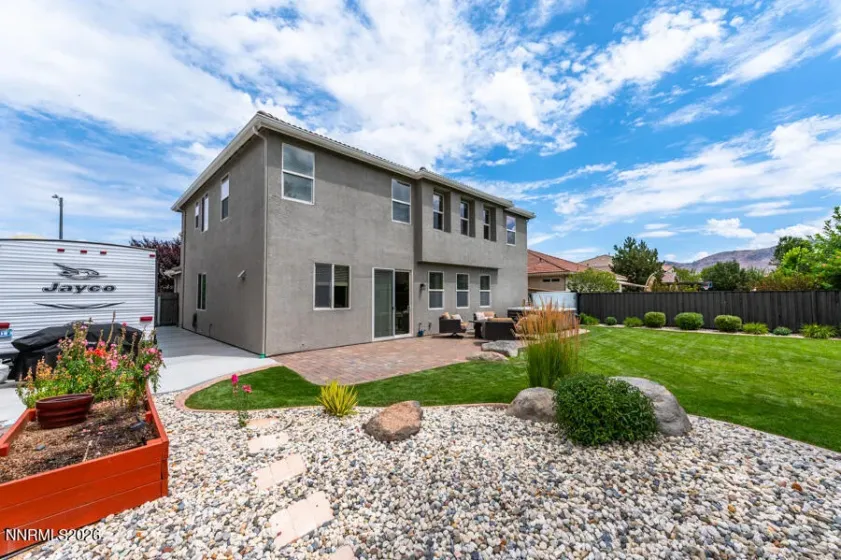 320 Sondrio, Reno, Nevada 89521, 4 Bedrooms Bedrooms, ,3 BathroomsBathrooms,Residential,Residential,Sondrio,0,260009480